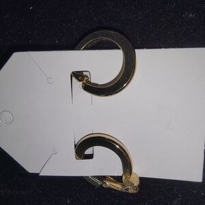 Elegant Gold and Black Hoop Earrings